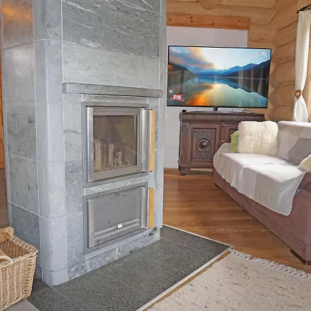 Karin Chalet *