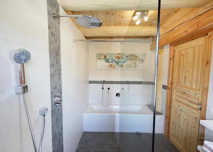 Dağ evi Chalet Chalet Karin By Interhome *